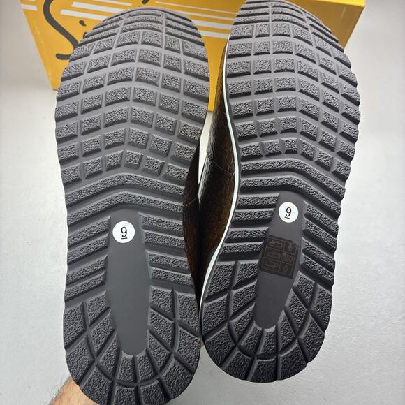 SIO MENS BOUTIQUE CASUAL LOW-TOP SHOE SIZE 9 New With Box main image 5